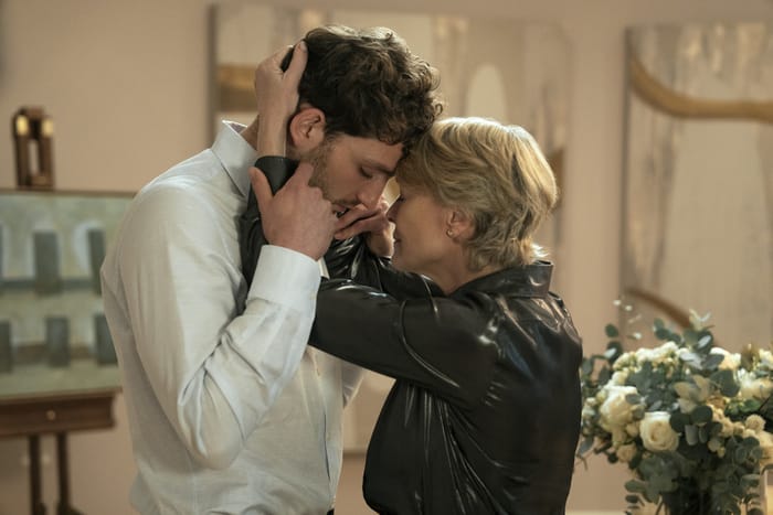 Série tv thriller The Girlfriend du best-seller de Michelle Frances avec Robin Wright